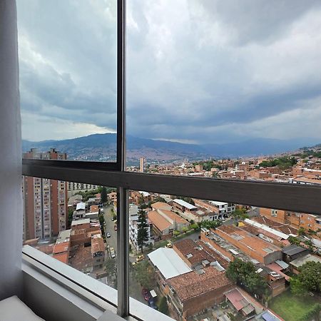 Apartamento Vistas Lindas Cerca Centro メデジン エクステリア 写真