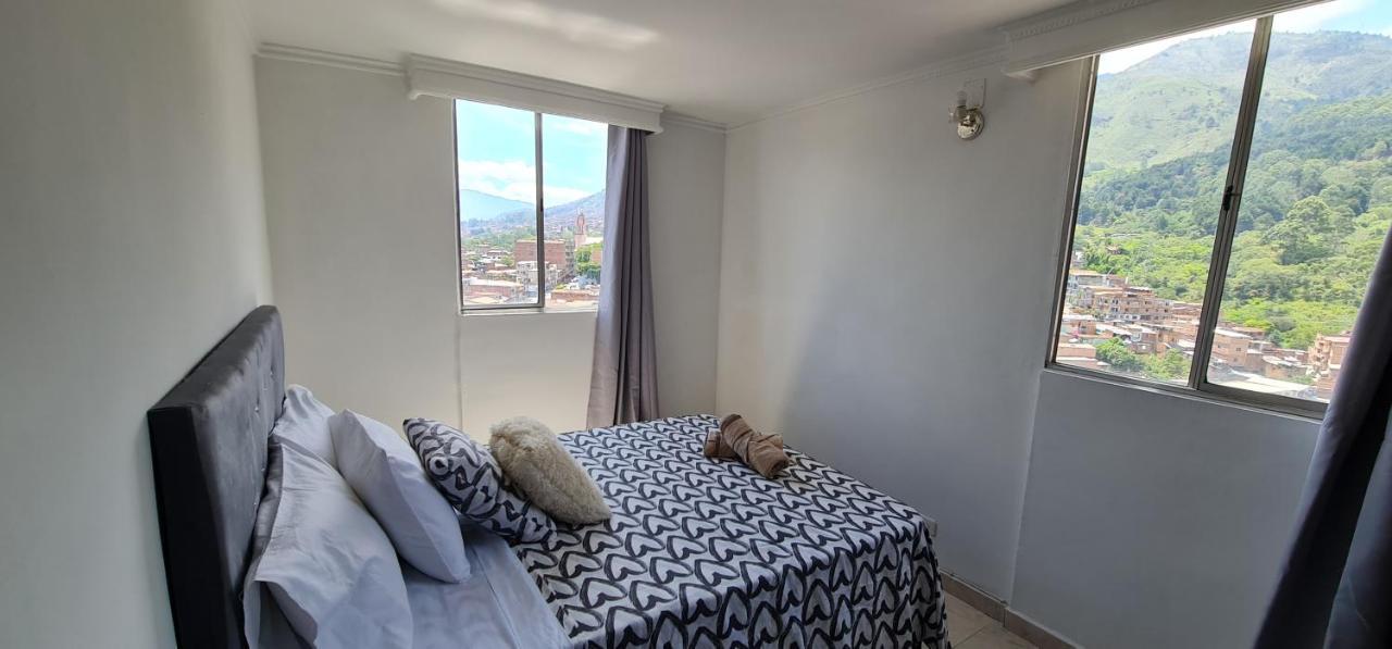 Apartamento Vistas Lindas Cerca Centro メデジン エクステリア 写真