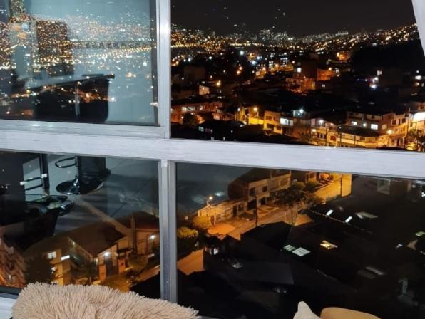 Apartamento Vistas Lindas Cerca Centro メデジン エクステリア 写真