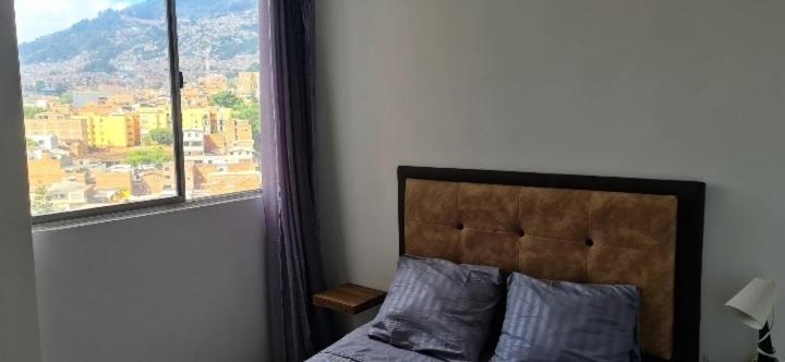 Apartamento Vistas Lindas Cerca Centro メデジン エクステリア 写真