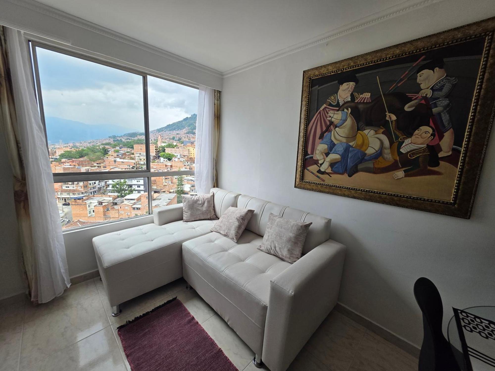 Apartamento Vistas Lindas Cerca Centro メデジン エクステリア 写真